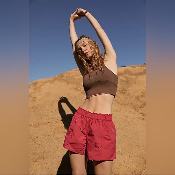 FREE PEOPLE FP Movement In The Wild Short Size S NWT - Picture 1 of 16